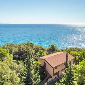 Farm stay Azienda Agricola Club Le Cannelle, Talamone